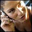 Mulher ao celular