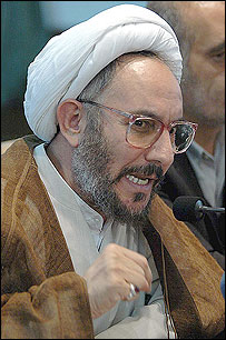 علی يونسی