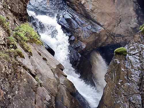 waterfall.jpg