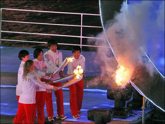 第五屆東亞運動會香港開幕(5/12/2009,BBC中文網圖片)