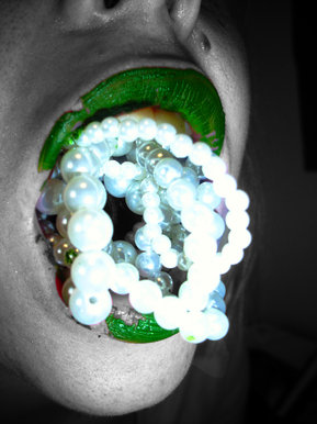 Mouth Pearl