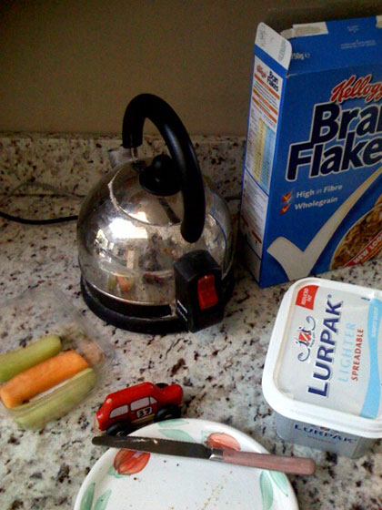 Commute - breakfast
