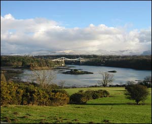 menai300245.jpg