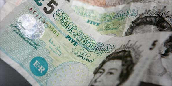 £5 notes