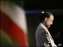 اکبر گنجی