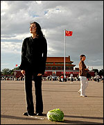 (c) Han Bing Walking the Cabbage