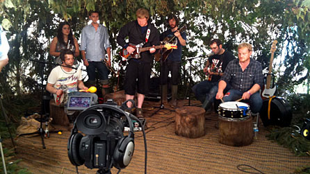 El Goodo in session