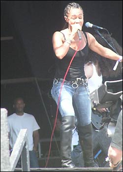 01 Download 2006
