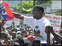 O líder rebelde haitiano Guy Philippe