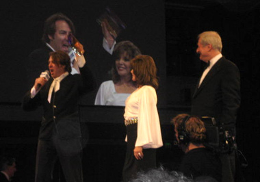 joan_collins_sonys.jpg