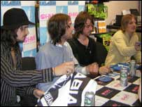 Kasabian 