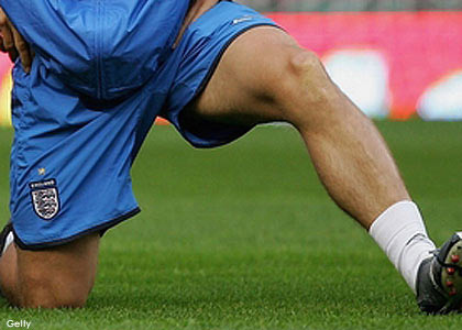 Eyes on the thighs?