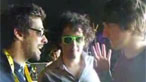 Colin Murray coaches The Wombats