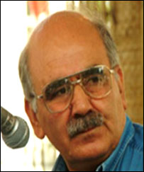 پښتو موسيقي پوه استاد رحماني دى.