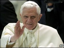 pope0301.jpg