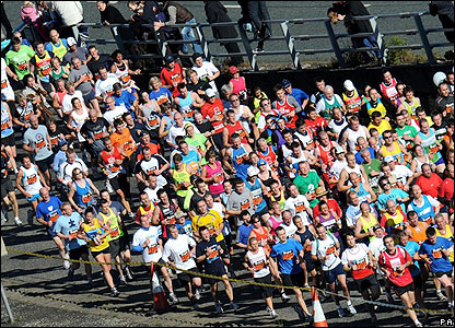_45079920_runners_pa.jpg