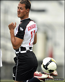 SCHUMACHERFOOTBALL226.jpg
