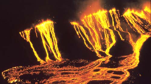 Kilauea erupts photo: USGS