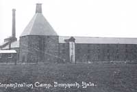 Y gwersyll