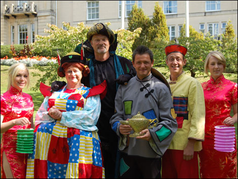 The cast of Aladdin